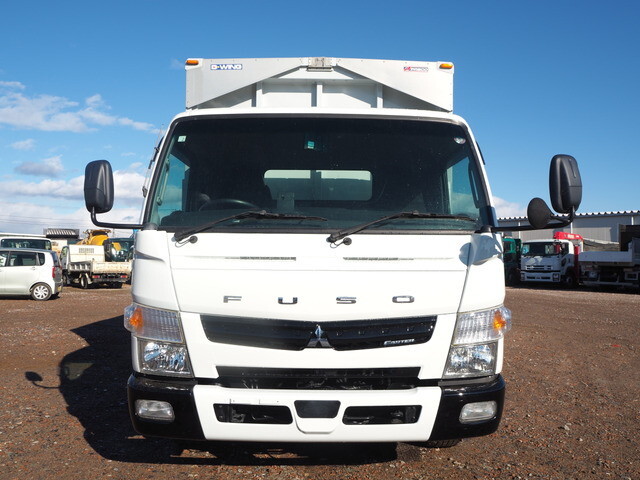 三菱ふそうキャンターアルミウイング小型（2t・3t）[写真07]