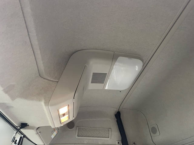 三菱ふそうスーパーグレートダンプ大型（10t）[写真29]