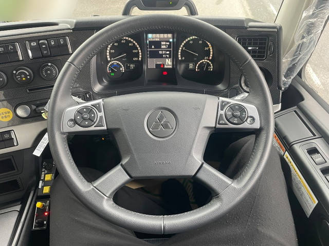 三菱ふそうスーパーグレートダンプ大型（10t）[写真31]