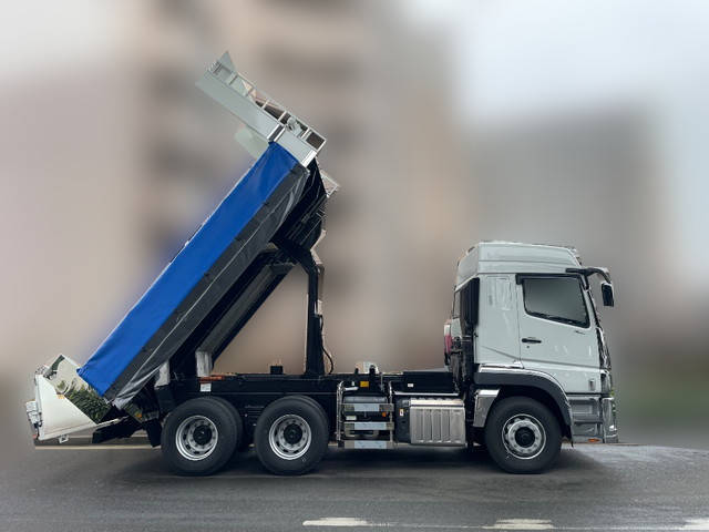 三菱ふそうスーパーグレートダンプ大型（10t）[写真05]