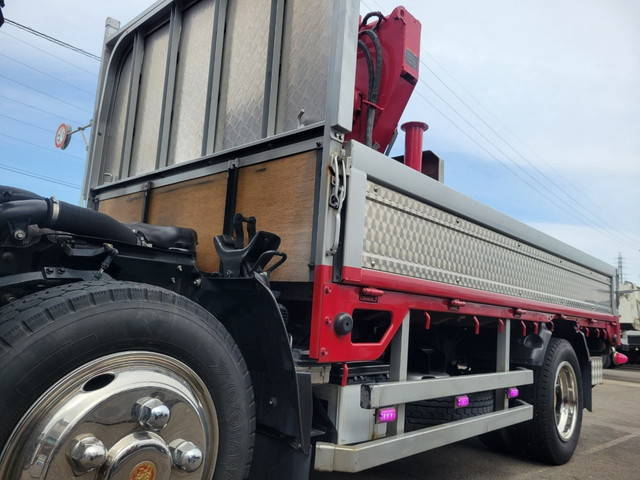 いすゞエルフクレーン付小型（2t・3t）[写真08]