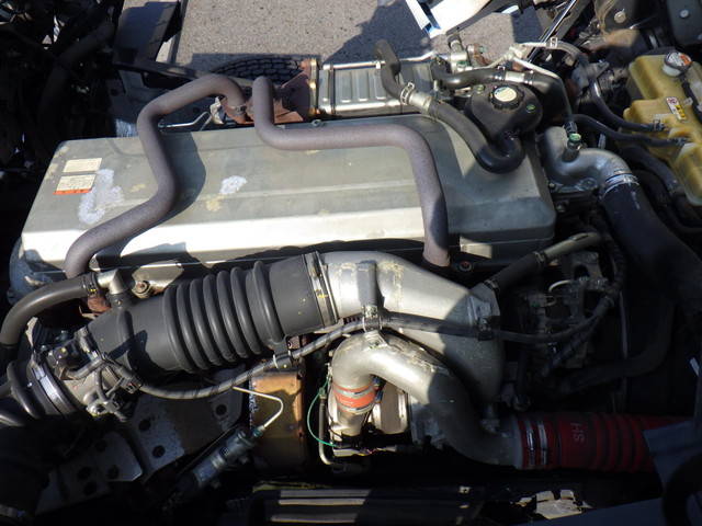 日野プロフィアトレーラーヘッド（トラクターヘッド）大型（10t）[写真40]