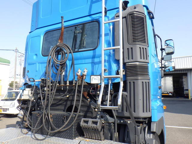 日野プロフィアトレーラーヘッド（トラクターヘッド）大型（10t）[写真07]
