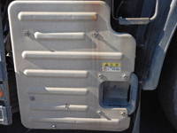 いすゞギガトレーラーヘッド（トラクターヘッド）大型（10t）[写真14]