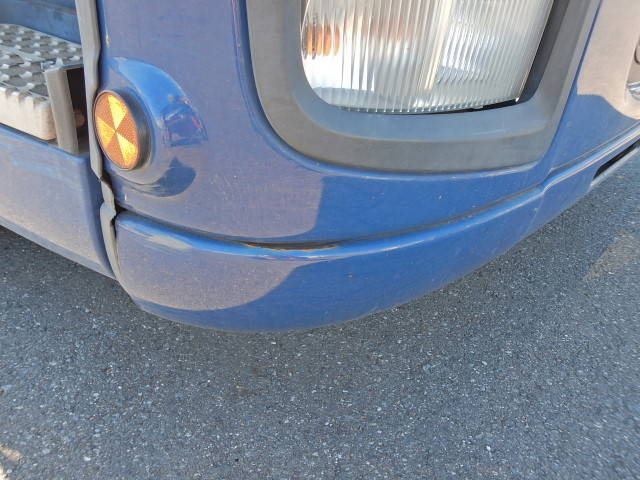 いすゞギガトレーラーヘッド（トラクターヘッド）大型（10t）[写真25]