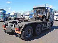 いすゞギガトレーラーヘッド（トラクターヘッド）大型（10t）[写真02]