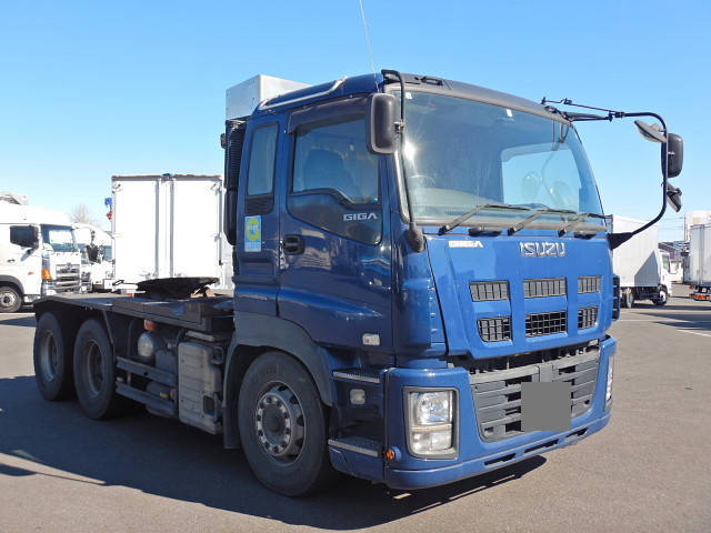 いすゞギガトレーラーヘッド（トラクターヘッド）大型（10t）[写真03]