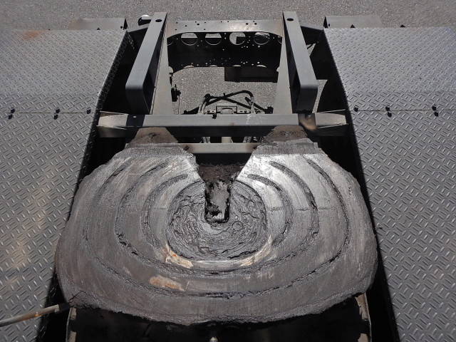 いすゞギガトレーラーヘッド（トラクターヘッド）大型（10t）[写真33]