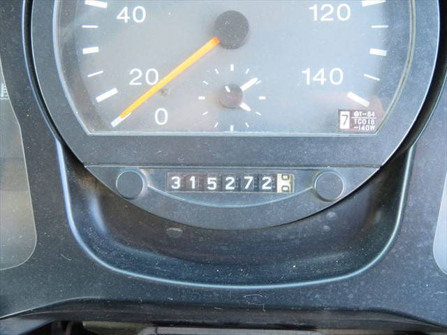 UDトラックスコンドルセルフローダー増トン（6t・8t）[写真25]