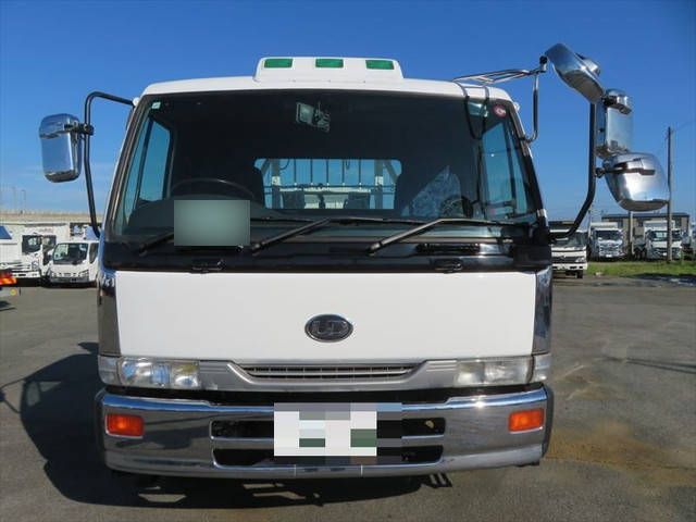 UDトラックスコンドルセルフローダー増トン（6t・8t）[写真05]