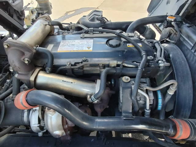 いすゞフォワードコンテナ専用車中型（4t）[写真15]