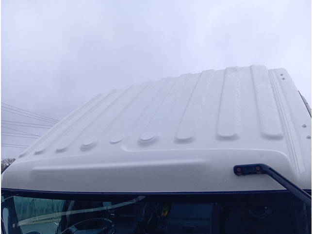 いすゞフォワードコンテナ専用車中型（4t）[写真06]