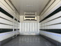 いすゞエルフ冷凍車（冷蔵車）小型（2t・3t）[写真12]