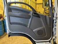 いすゞエルフ冷凍車（冷蔵車）小型（2t・3t）[写真30]