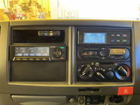 いすゞエルフ冷凍車（冷蔵車）小型（2t・3t）[写真37]