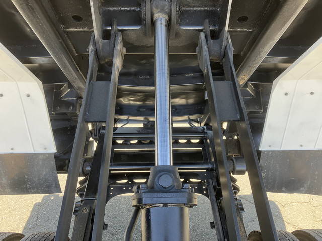 いすゞフォワードダンプ中型（4t）[写真21]