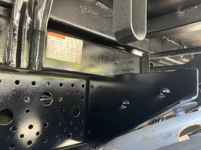 いすゞフォワードダンプ中型（4t）[写真23]