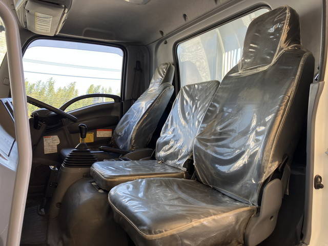 いすゞフォワードダンプ中型（4t）[写真32]