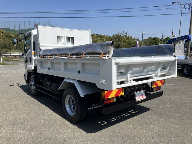 いすゞフォワードダンプ中型（4t）[写真04]