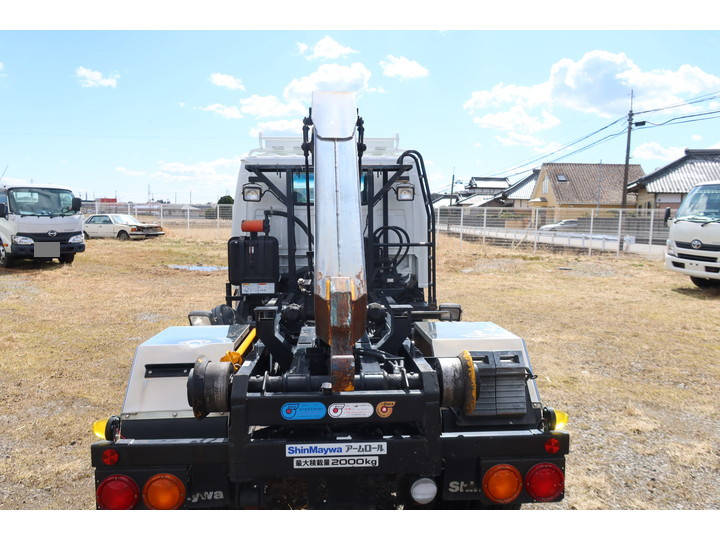 いすゞエルフコンテナ専用車小型（2t・3t）[写真15]