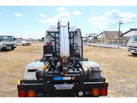 いすゞエルフコンテナ専用車小型（2t・3t）[写真16]