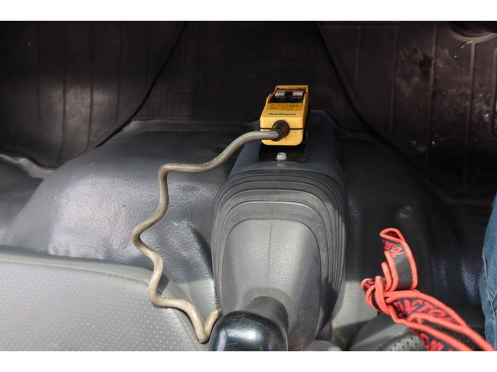 いすゞエルフコンテナ専用車小型（2t・3t）[写真29]