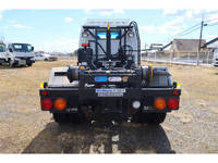 いすゞエルフコンテナ専用車小型（2t・3t）[写真07]