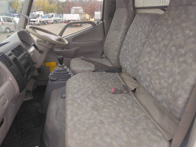 日野デュトロダンプ小型（2t・3t）[写真38]