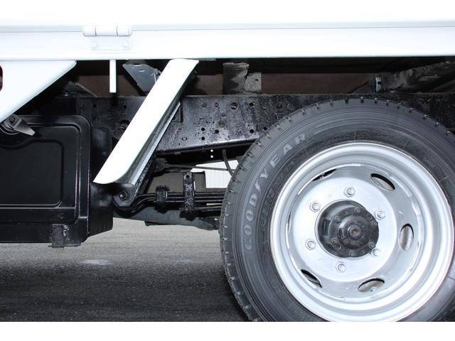 トヨタトヨエース平ボディ小型（2t・3t）[写真15]