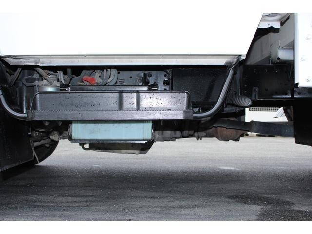 トヨタトヨエース平ボディ小型（2t・3t）[写真17]