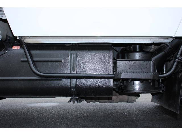 トヨタトヨエース平ボディ小型（2t・3t）[写真21]