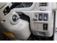 トヨタトヨエース平ボディ小型（2t・3t）[写真28]