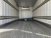 日野レンジャー冷凍車（冷蔵車）中型（4t）[写真12]