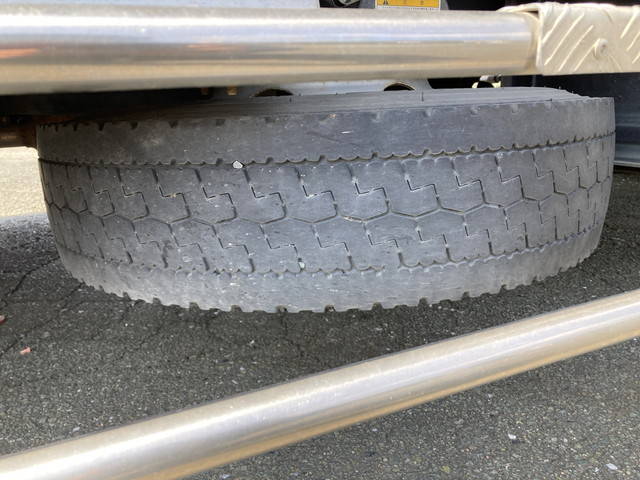 日野レンジャー冷凍車（冷蔵車）中型（4t）[写真23]