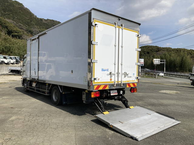 日野レンジャー冷凍車（冷蔵車）中型（4t）[写真04]