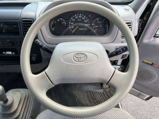 トヨタトヨエースクレーン4段小型（2t・3t）[写真31]