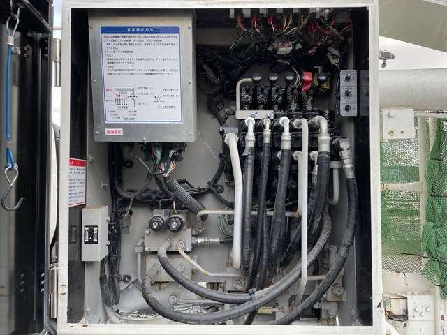 日野デュトロ高所作業車小型（2t・3t）[写真19]