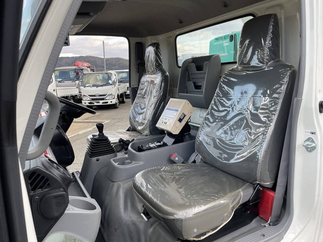 日野デュトロ高所作業車小型（2t・3t）[写真33]