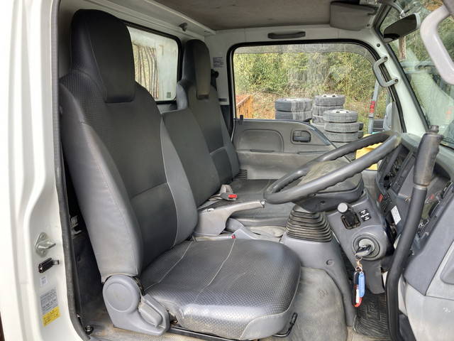 いすゞエルフダンプ小型（2t・3t）[写真32]