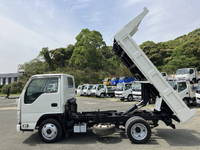 いすゞエルフダンプ小型（2t・3t）[写真07]
