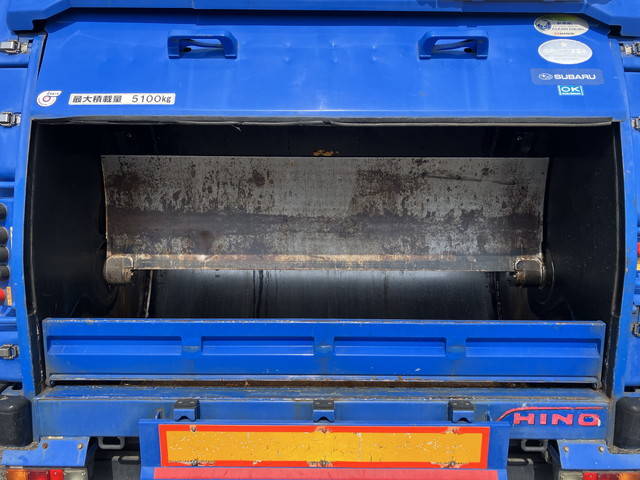 日野レンジャーパッカー車（塵芥車）増トン（6t・8t）[写真12]