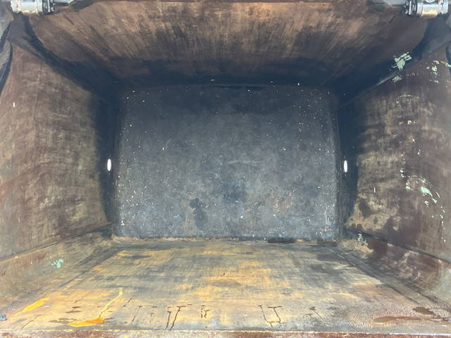 日野レンジャーパッカー車（塵芥車）増トン（6t・8t）[写真14]