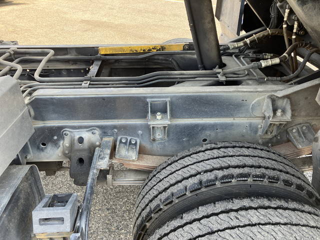 日野レンジャーパッカー車（塵芥車）増トン（6t・8t）[写真27]