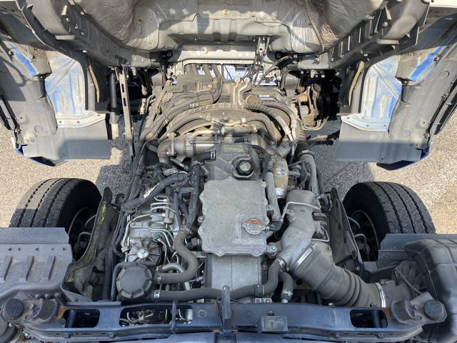 日野レンジャーパッカー車（塵芥車）増トン（6t・8t）[写真30]