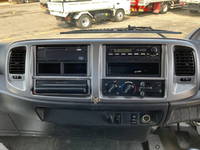 日野レンジャーパッカー車（塵芥車）増トン（6t・8t）[写真38]