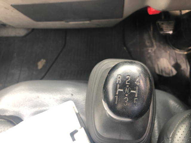 いすゞエルフダンプ小型（2t・3t）[写真16]