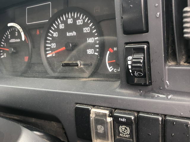 いすゞエルフダンプ小型（2t・3t）[写真17]