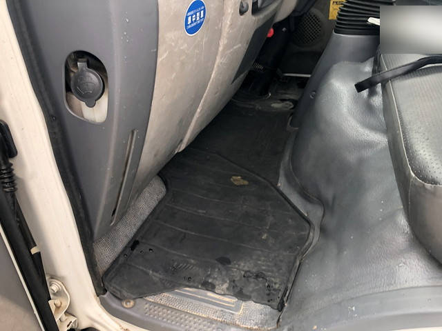 いすゞエルフダンプ小型（2t・3t）[写真09]