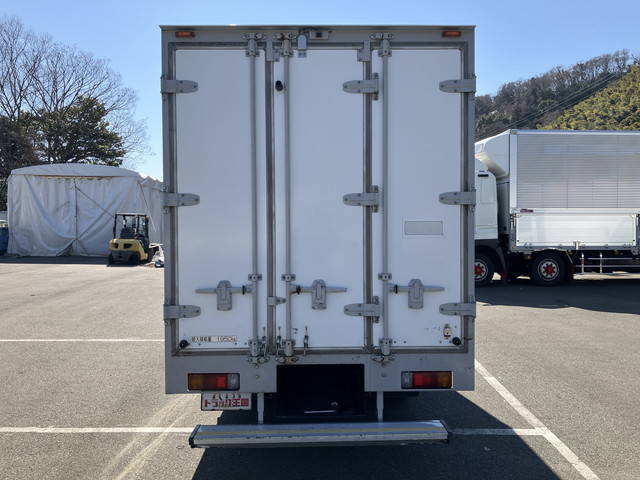 日野デュトロパネルバン小型（2t・3t）[写真10]