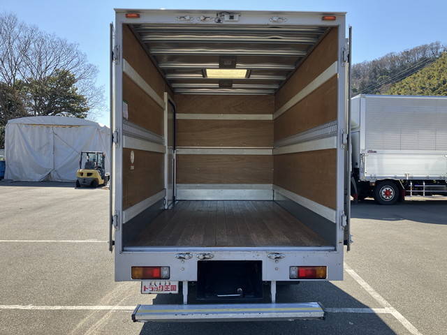 日野デュトロパネルバン小型（2t・3t）[写真11]